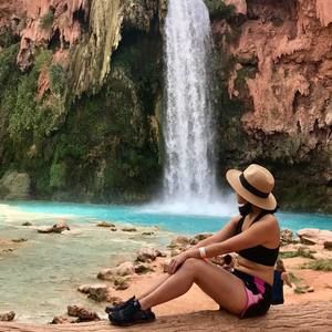 Meet your Posher, Chi-lan